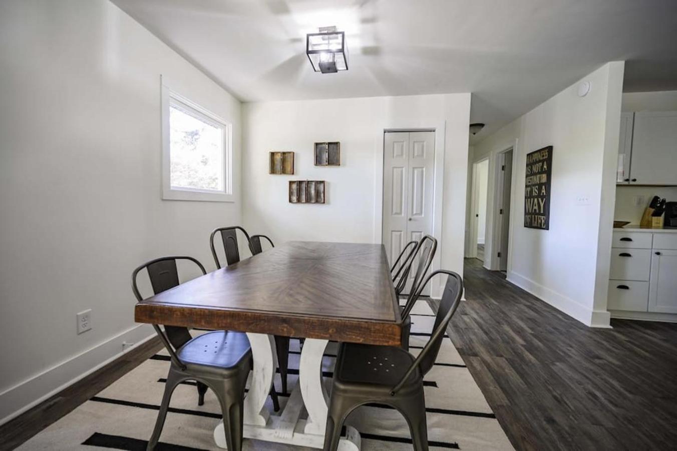Winchester Gorgeous Renovated Home With Large & Private Lot מראה חיצוני תמונה